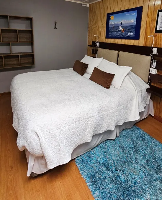 Habitación económica con cama queen en La Casa Guesthouse, Punta Arenas